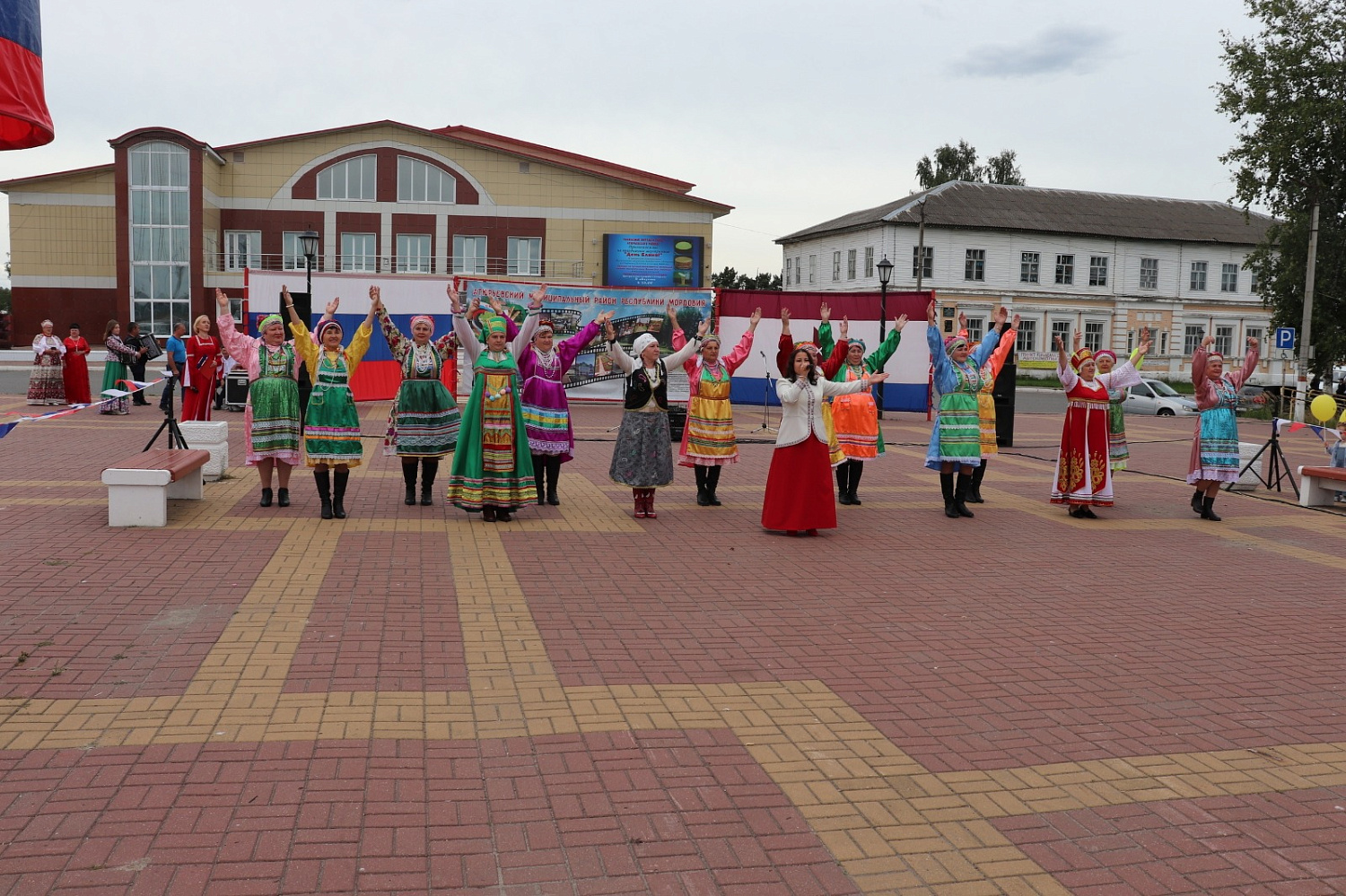 Вкусная магия «Дня Блина»: Праздник, где лакомство становится искусством, а единение – вдохновением.